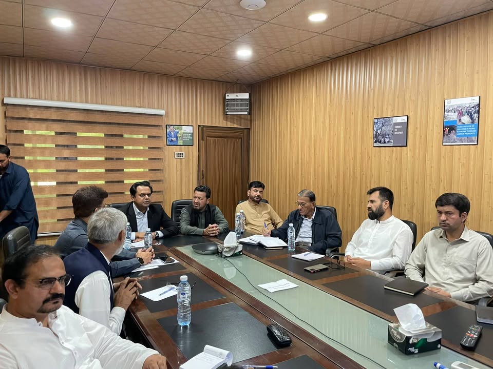 ڈائریکٹر جنرل آڈٹ گلگت بلتستان کا ETI-GB دفتر کا دورہ